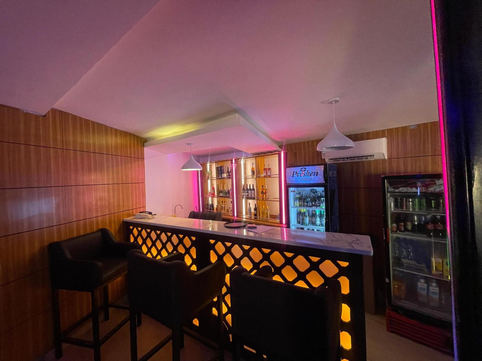 Presken Hotels Alade Avenue 이케야 외부 사진